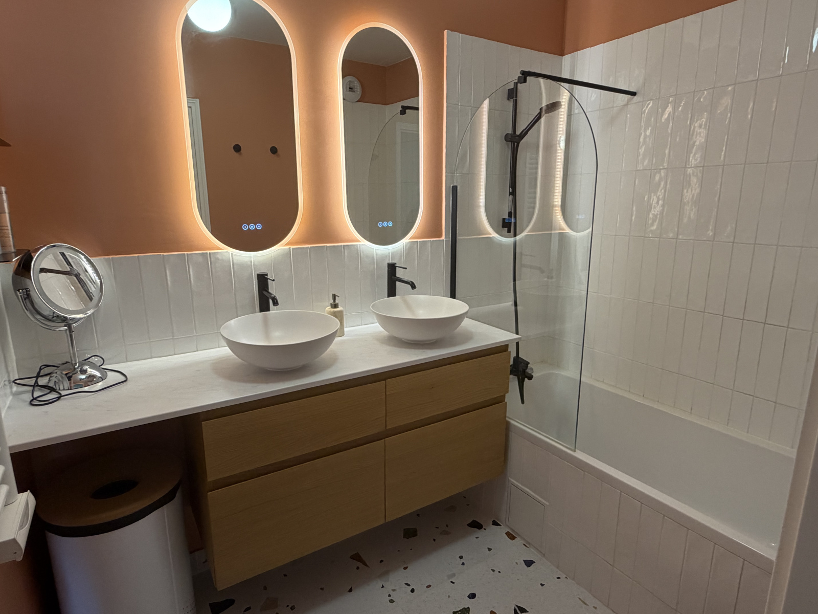 Image_, Duplex, Clichy, ref :LOC809