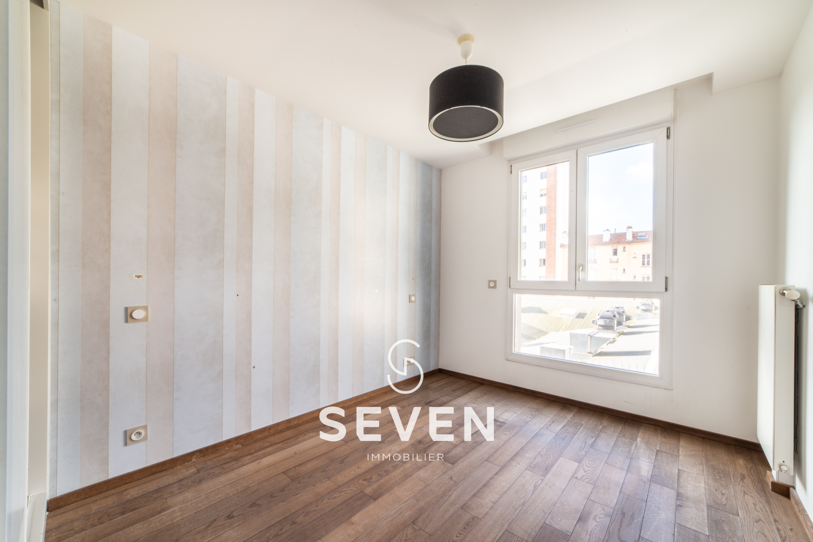 Image_, Appartement, Clichy, ref :KW730