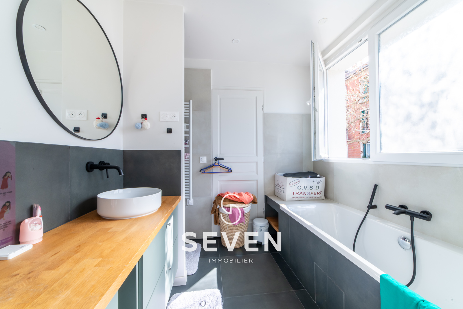 Image_, Duplex, Saint-Ouen-sur-Seine, ref :TV221