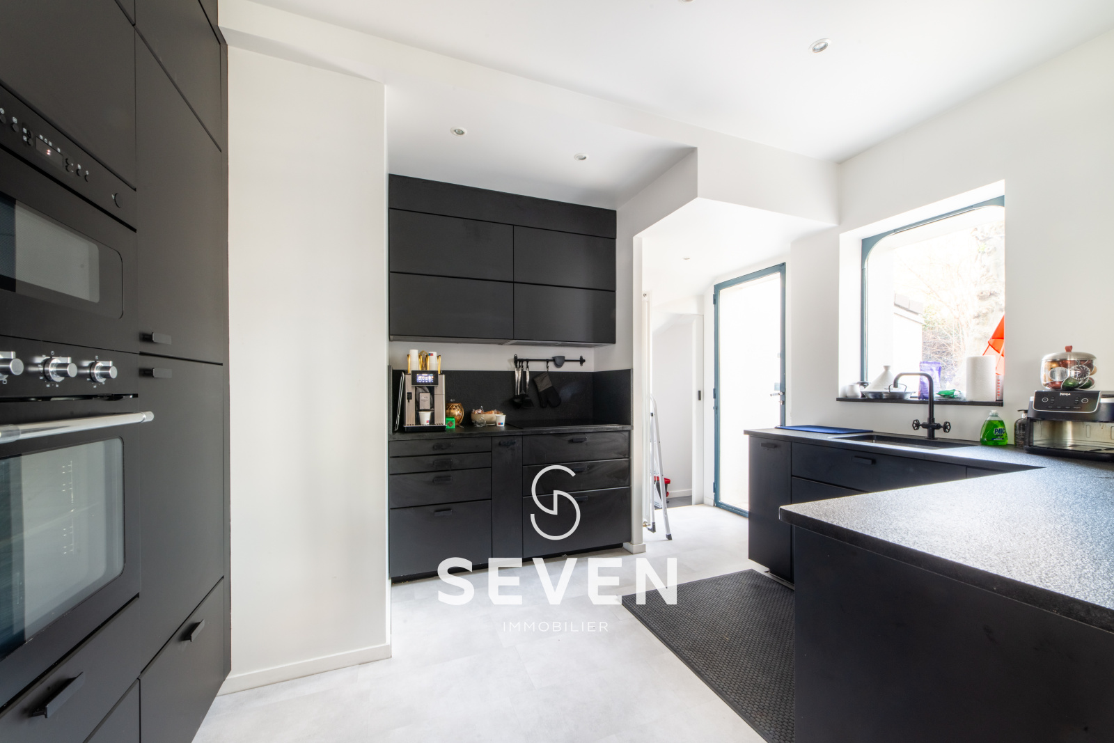 Image_, Duplex, Saint-Ouen-sur-Seine, ref :TV221