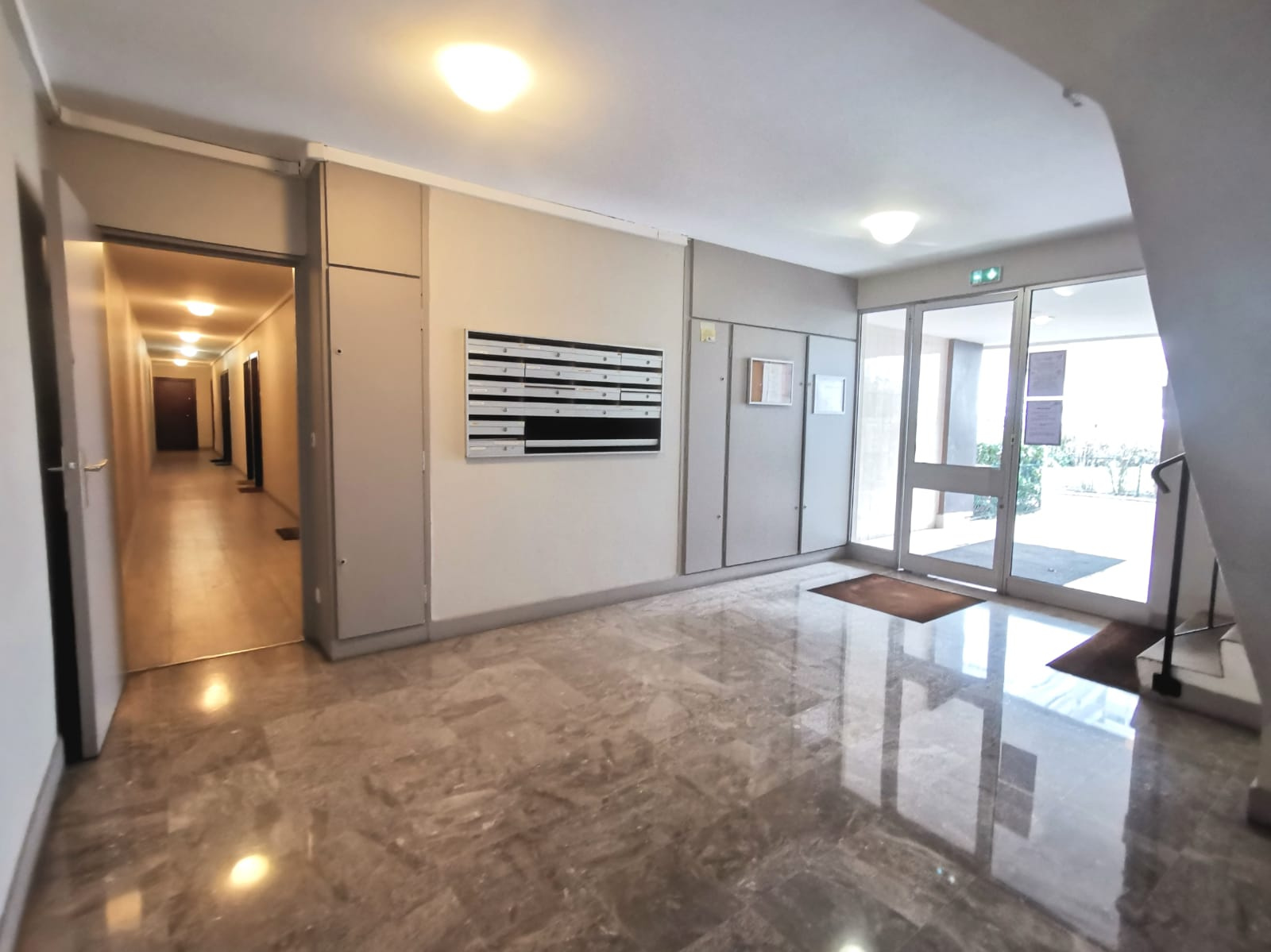 Image_, Studio, Puteaux, ref :00744