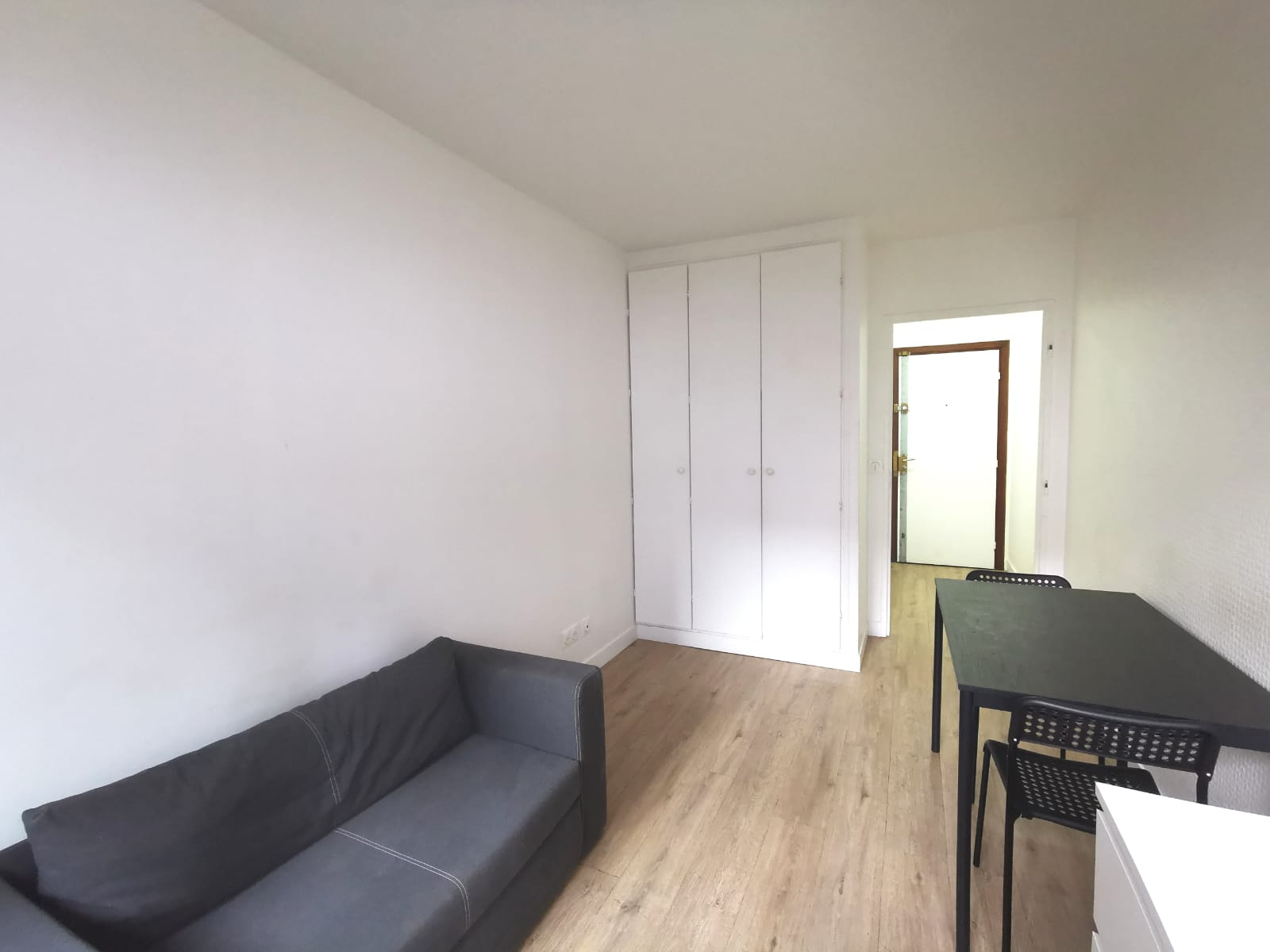 Image_, Studio, Puteaux, ref :00744