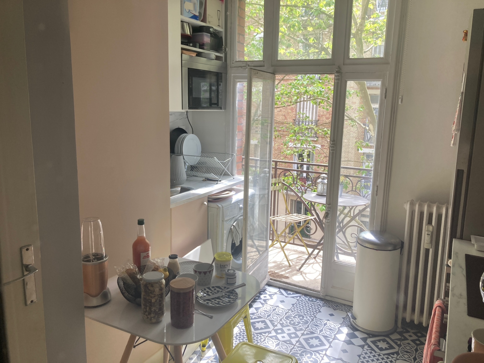 Image_, Studio, Clichy, ref :MO797