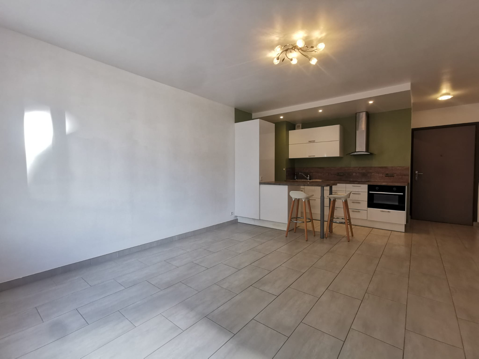 Image_, Studio, Clichy, ref :3786